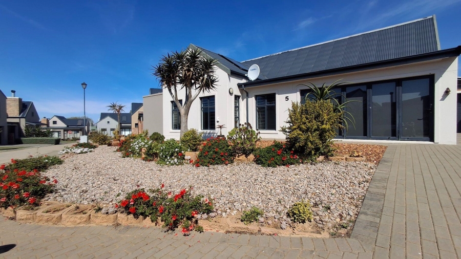 3 Bedroom Property for Sale in Hartenbos Central Western Cape